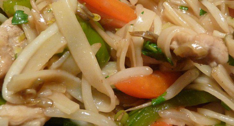 Was ist der Unterschied zwischen Chop Suey und Chow Mein?