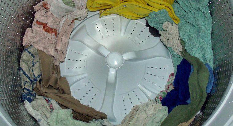 Wie reinigt man das Innere einer Waschmaschine?