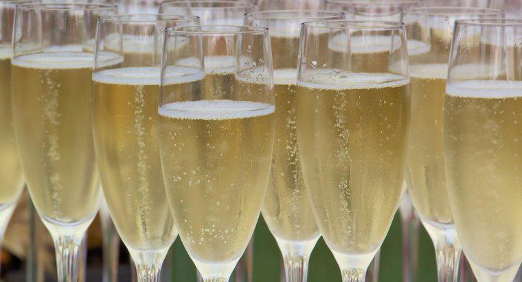 Wie viele Gläser sind in einem Magnum Champagner?