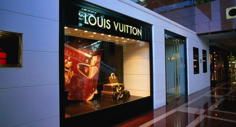 Wie wurde Louis Vuitton berühmt?