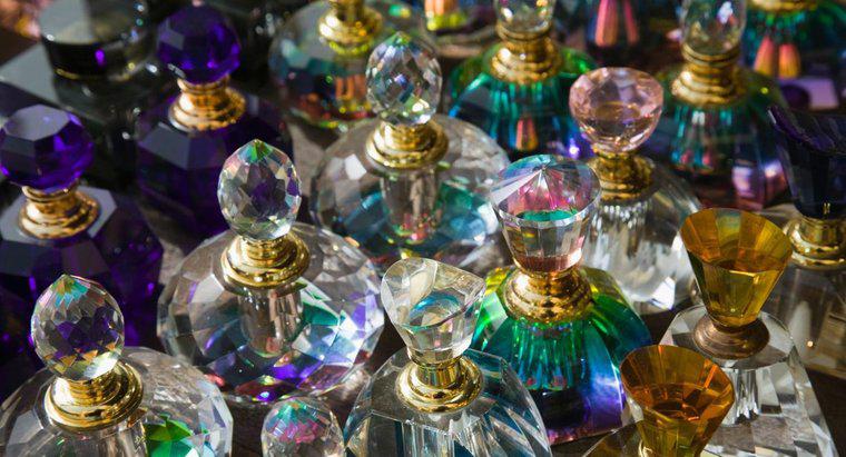 Was ist der Unterschied zwischen Parfüm und Eau de Parfum?