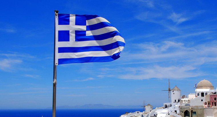 Was bedeuten die Farben auf der griechischen Flagge?