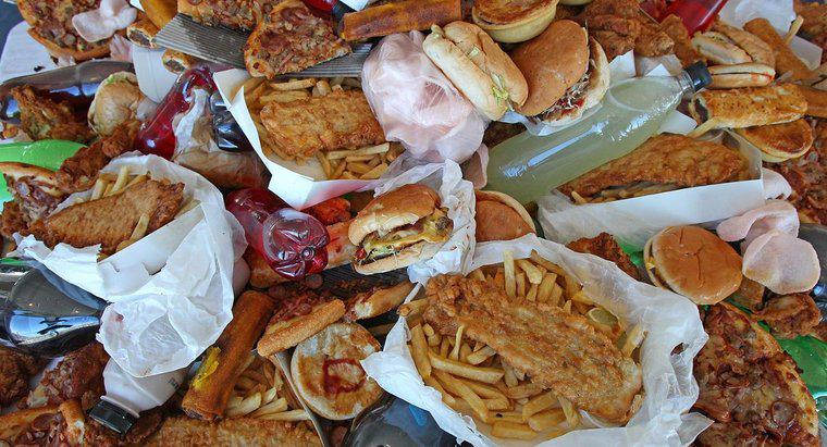 Was passiert, wenn Sie zu viel Junk Food essen?