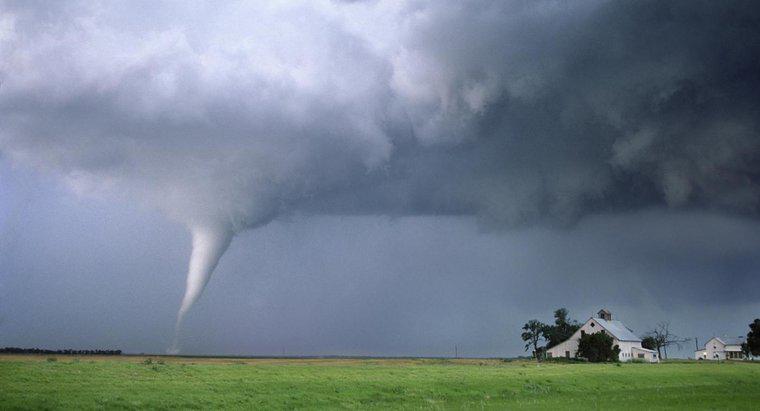 Wie schnell können Tornados gehen?