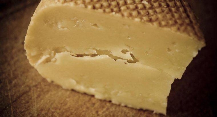 Was ist ein Ersatz für Pecorino-Käse?