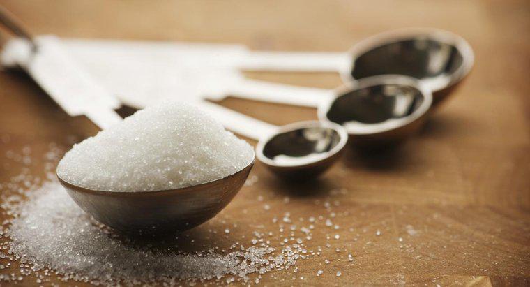 Wie viele Kohlenhydrate sind in einem Esslöffel Zucker?