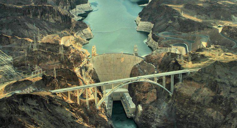 Was sind einige Fakten über den Hoover-Staudamm?