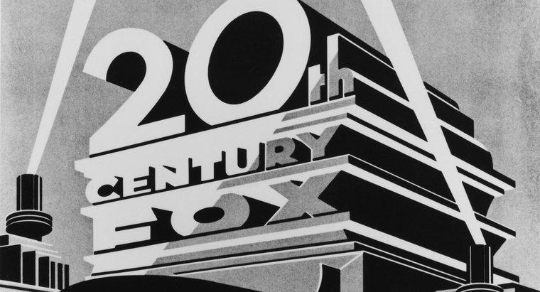 Welche Schriftart wurde im 20th Century Fox-Logo verwendet?