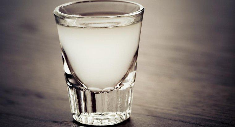 Wie viele Shots sind in einem Liter Wodka?