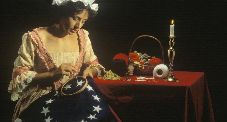 Was hat Betsy Ross im Unabhängigkeitskrieg getan?