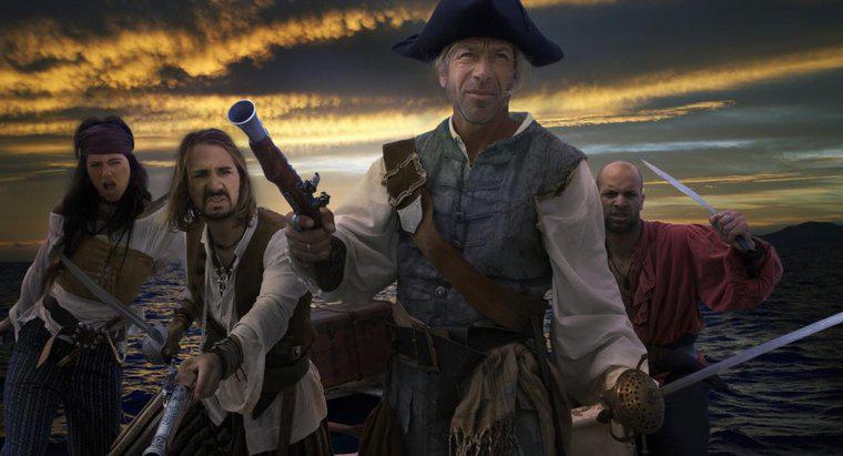 Wer waren die legendärsten Piraten der Karibik?
