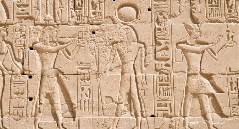Warum verwendeten die alten Ägypter Hieroglyphen?
