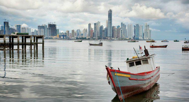 Wofür ist Panama berühmt?