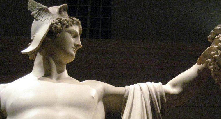 Welche Spezialwaffen hatte Perseus?
