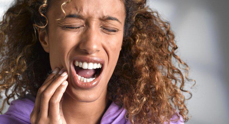 Wie können Sie Zahnschmerzen behandeln?