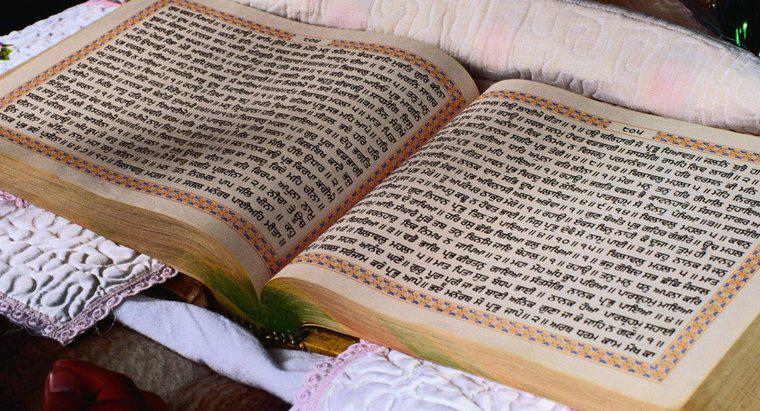 Wie heißt das heilige Buch der Sikhs?