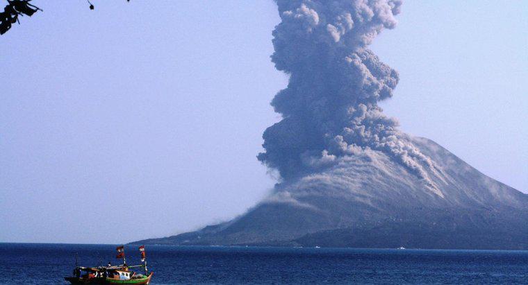 Welches Land hat die aktivsten Vulkane?