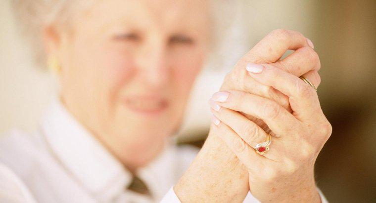 Was sind die Symptome von rheumatoider Arthritis in Ihren Fingern?