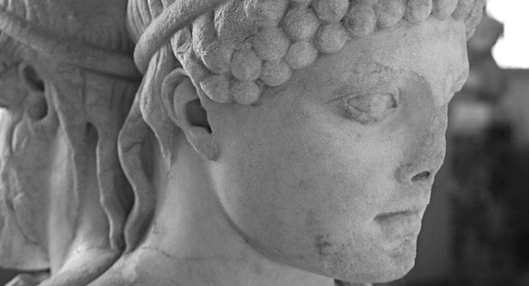 Welche Kräfte hatte Dionysos in der griechischen Mythologie?