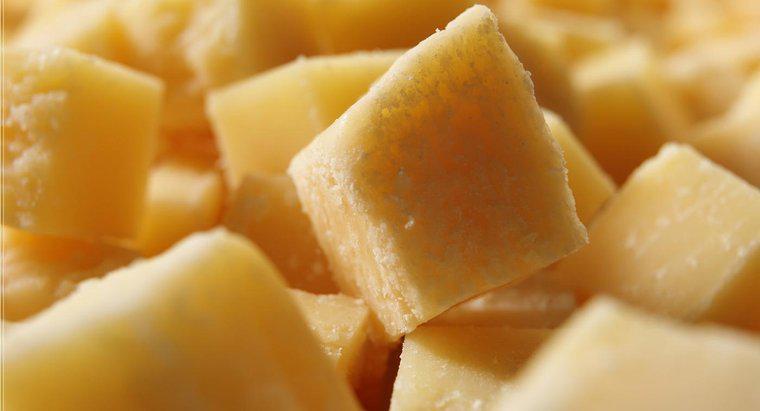 Was ist der Unterschied zwischen Parmesan und Romano-Käse?