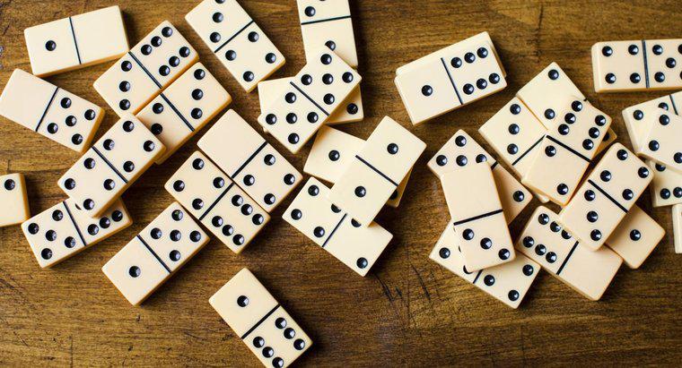 Wie viele Teile enthält ein Domino-Set?