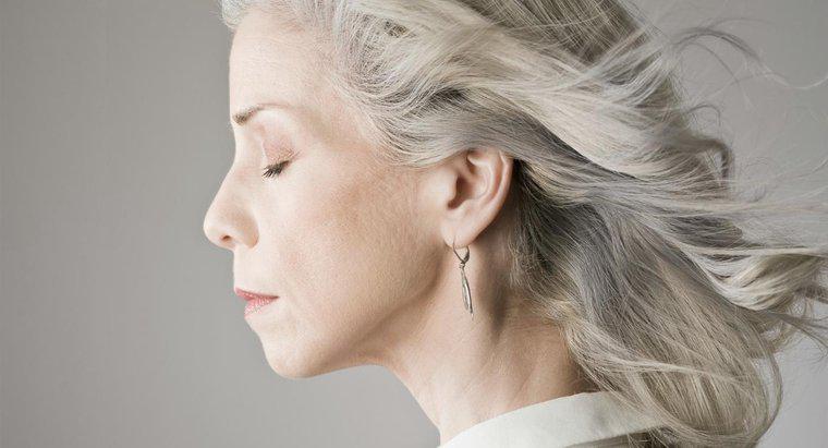 Wie verhindert man graues Haar?