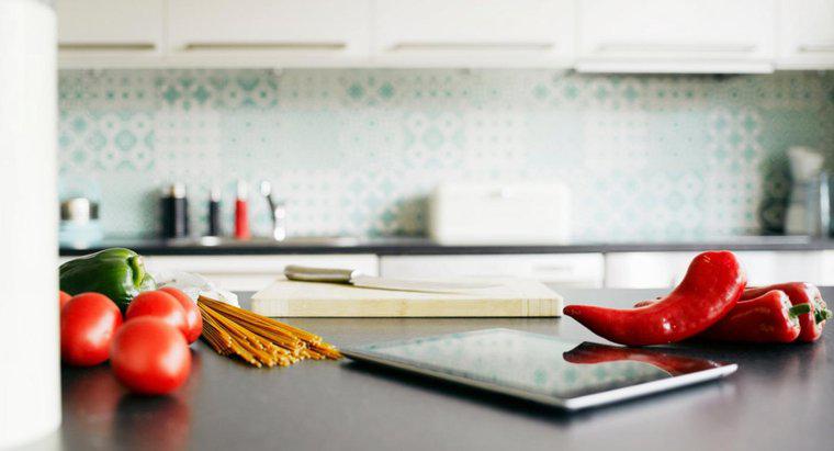 Was ist die Standardbreite einer Küchenarbeitsplatte?