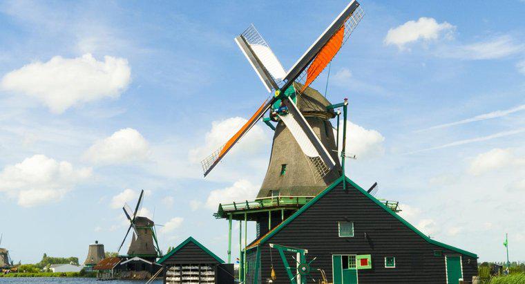 Was sind die verschiedenen Arten von Windmühlen?