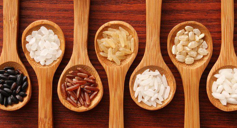 Was ist der Unterschied zwischen braunem und weißem Reis?