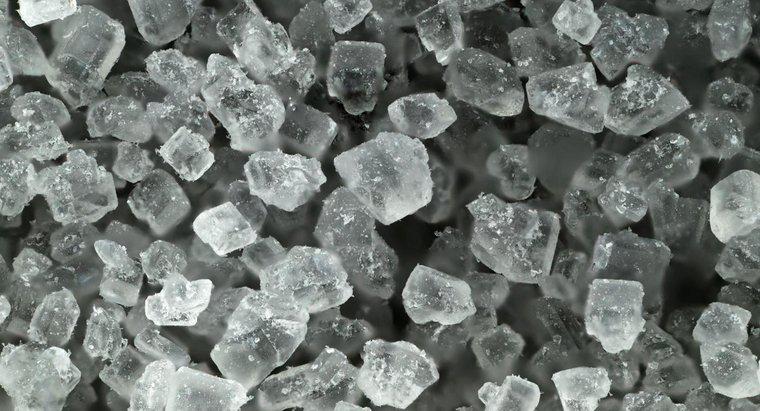 Was ist der Unterschied zwischen Salz- und Zuckerkristallen?