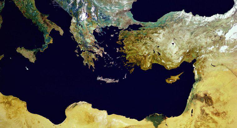 Welche Länder grenzen an das Mittelmeer?