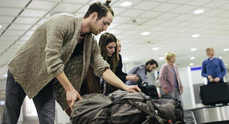 Wie bezahlen Sie die Gepäckgebühren für Delta Airlines beim Check-in?