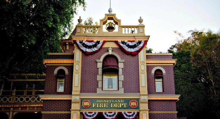 Wo war Walt Disneys geheimes Apartment in Disneyland?