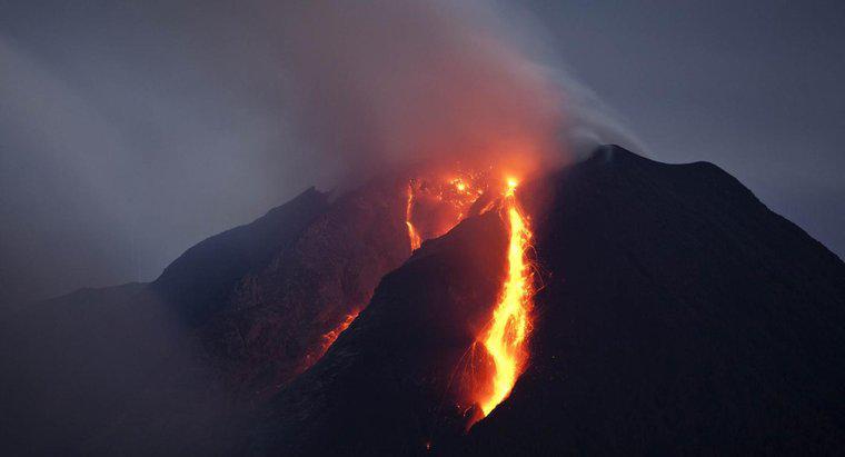 Wie wirken sich Vulkane auf die Lithosphäre aus?