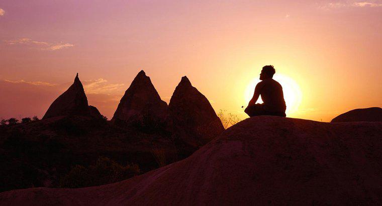 Was ist der Unterschied zwischen Yoga und Meditation?