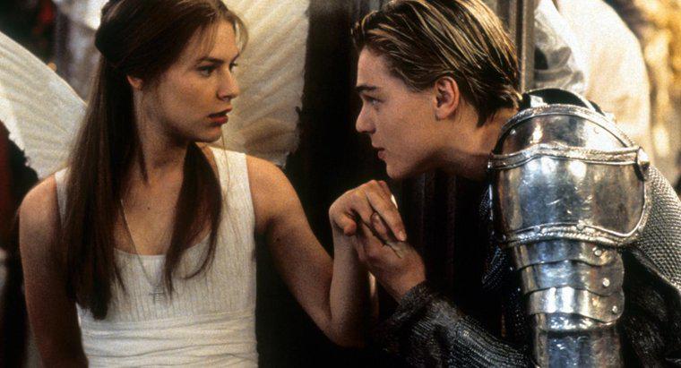 Was ist ein Beispiel für Hyperbel in "Romeo und Julia"?
