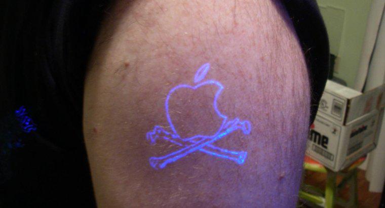 Was sind UV-Tattoos?