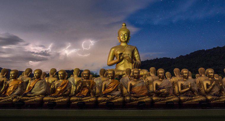 Wie hat der Buddhismus angefangen?
