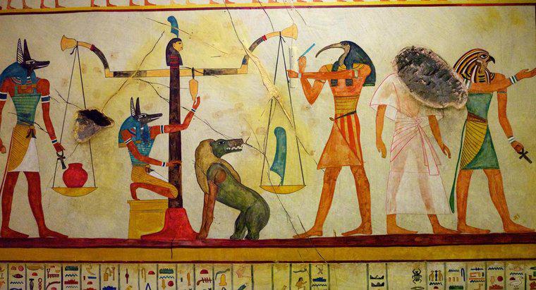 Welche Kleidung trugen die alten Ägypter?