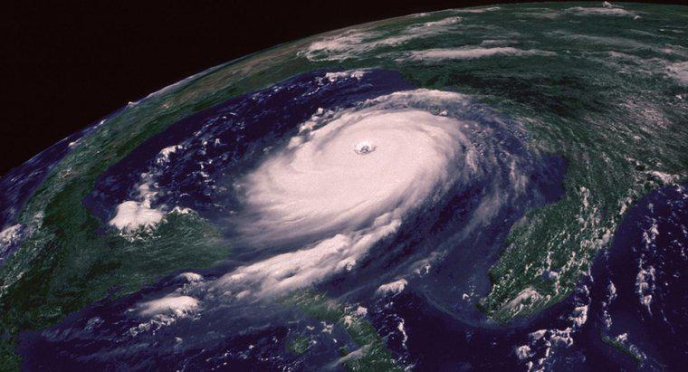 Welchen Weg nahm Hurrikan Katrina?