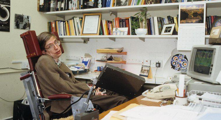 Was hat Stephen Hawking erfunden oder entdeckt?