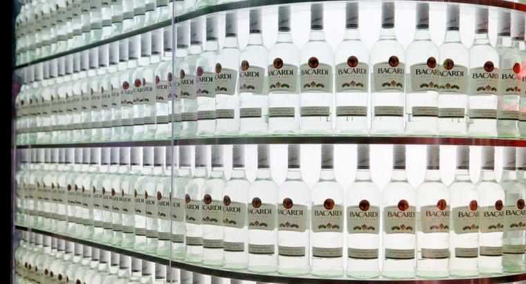 Woraus wird Bacardi-Rum hergestellt?
