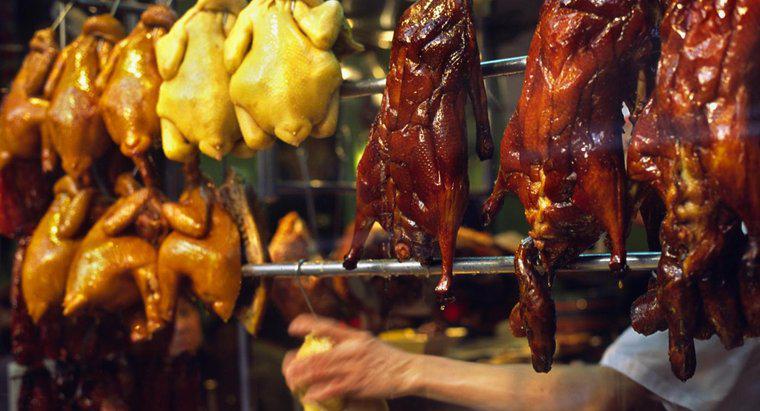 Was ist Hühnchen nach kantonesischer Art?