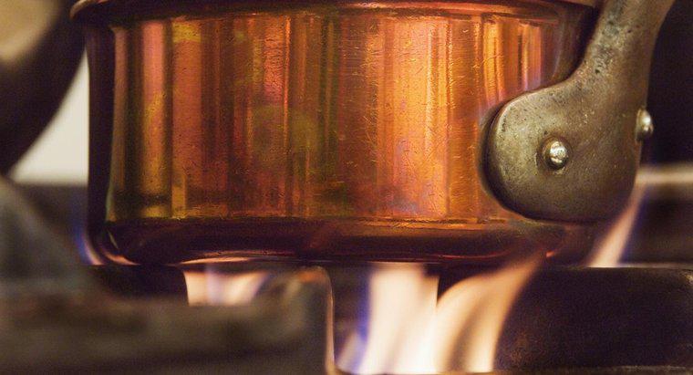 Warum leitet Kupfer Wärme gut?