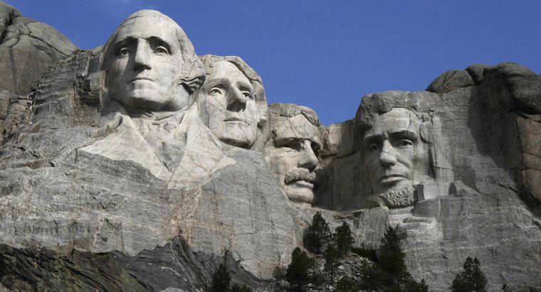 Wie groß sind die Gesichter am Mount Rushmore?