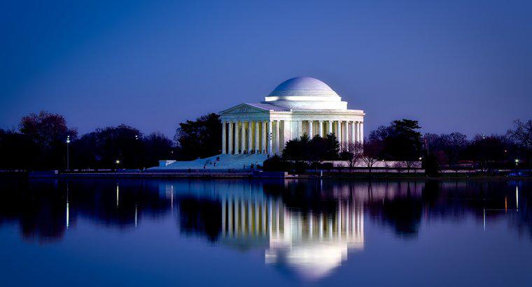 Welche Informationen stehen in einem Reiseführer für Washington, D.C.?