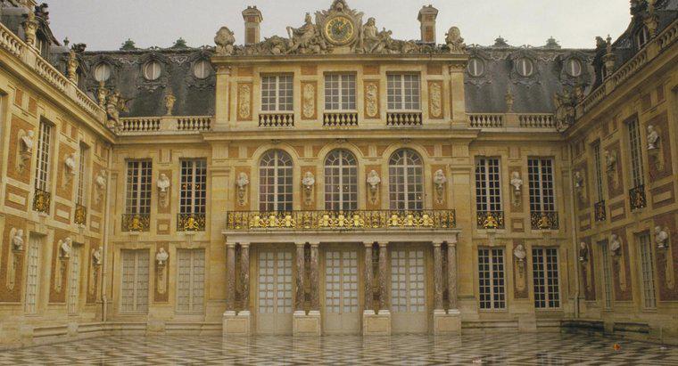 Wie viel hat es gekostet, Versailles zu bauen?
