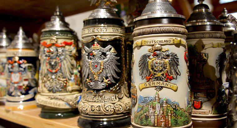 Wie erkennt man deutsche Bierkrüge oder Krüge?