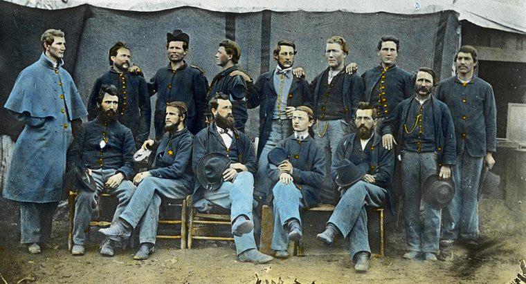 Wen hat Lincoln gebeten, die Unionsarmee zu führen?