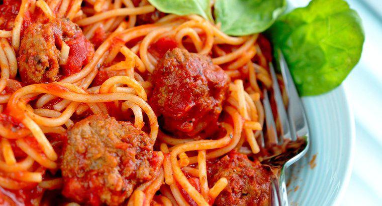 Was ist eine gute Beilage zu Spaghetti?